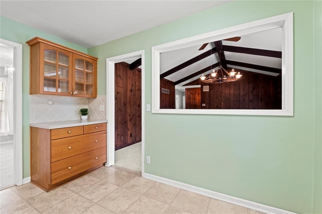 611 Montcrew Street — photo 11