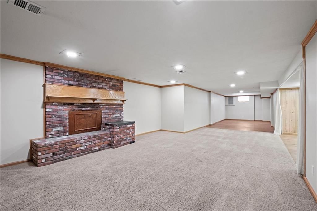 611 Montcrew Street — photo 23
