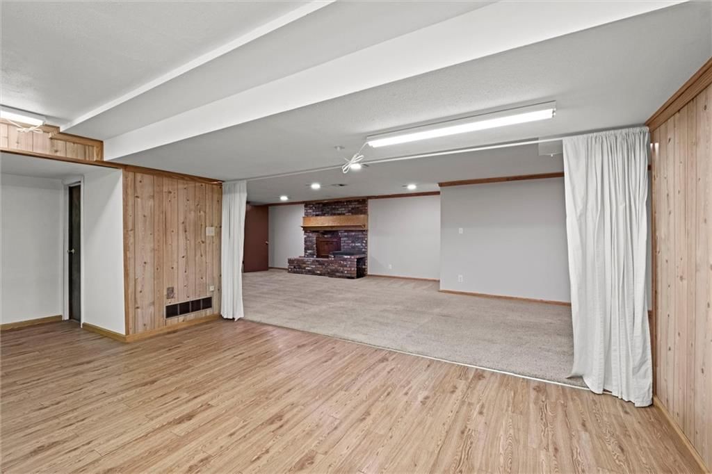 611 Montcrew Street — photo 26
