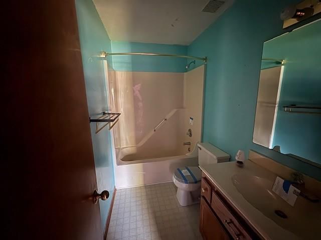 1908 Lesa Place — photo 7