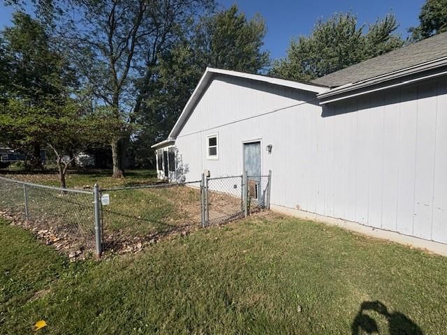 1908 Lesa Place — photo 18