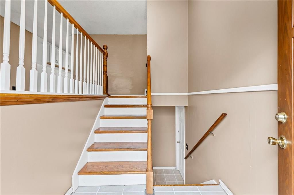 9532 Wallace Avenue — photo 4