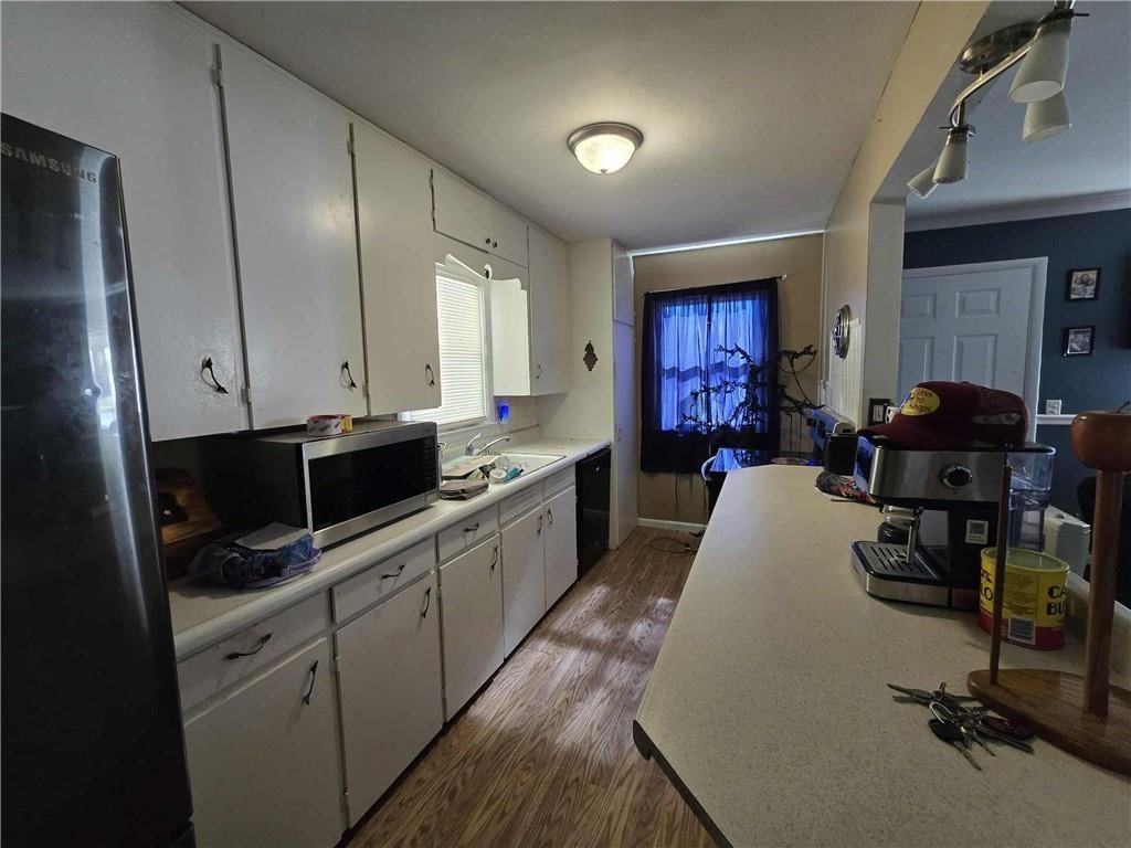 511 E Clinton Street — photo 2