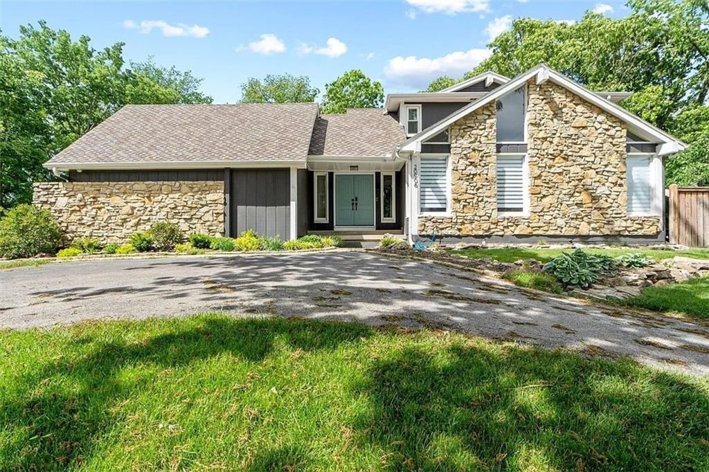 Photo 1 of 41 - 20906 Pebble Lane