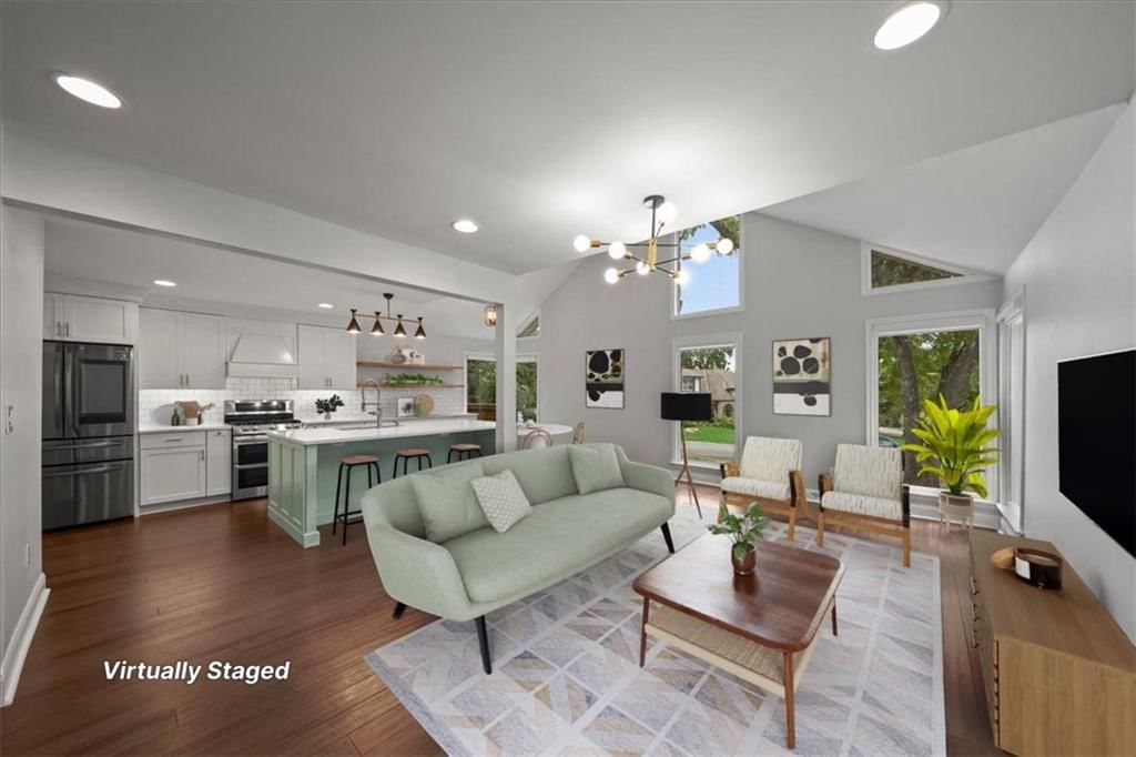 Photo 4 of 41 - 20906 Pebble Lane