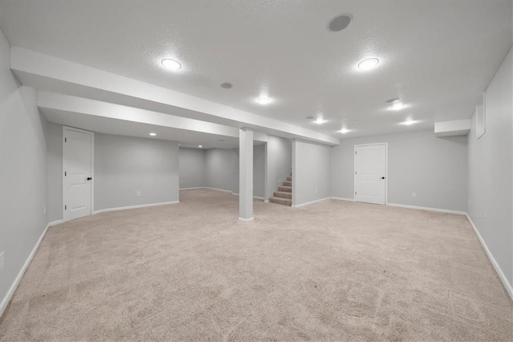 Photo 31 of 41 - 20906 Pebble Lane