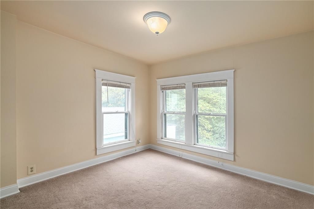 1333 Waverly Avenue — photo 25
