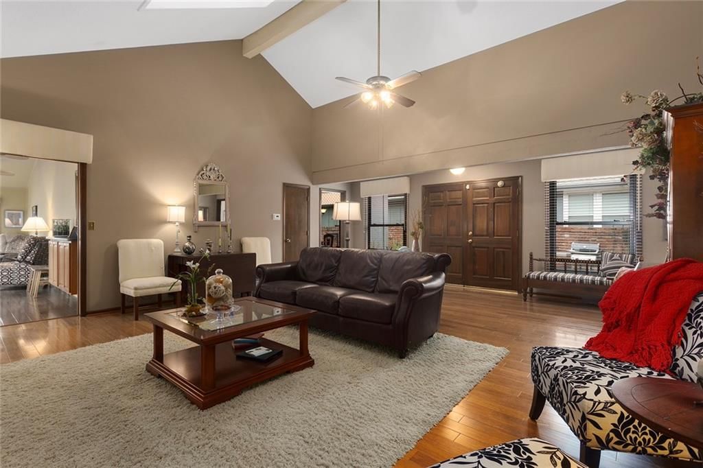 10152 Edelweiss Circle — photo 2