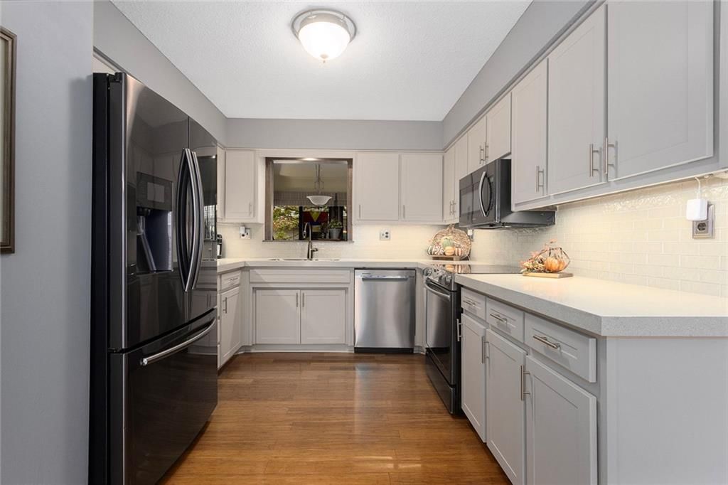 10152 Edelweiss Circle — photo 7