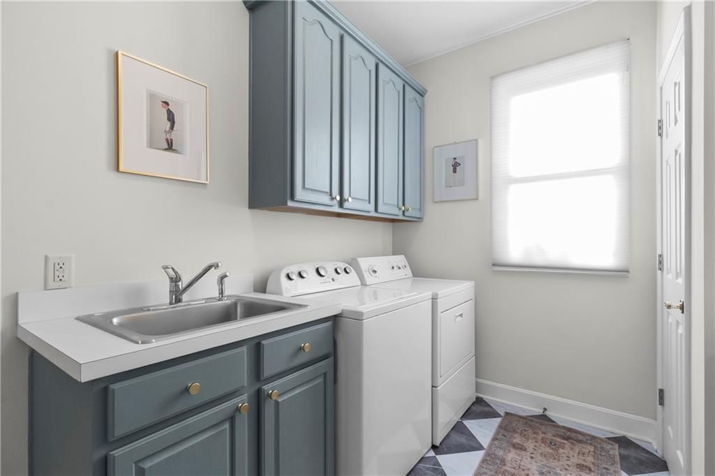 3549 W 143 Terrace — photo 35
