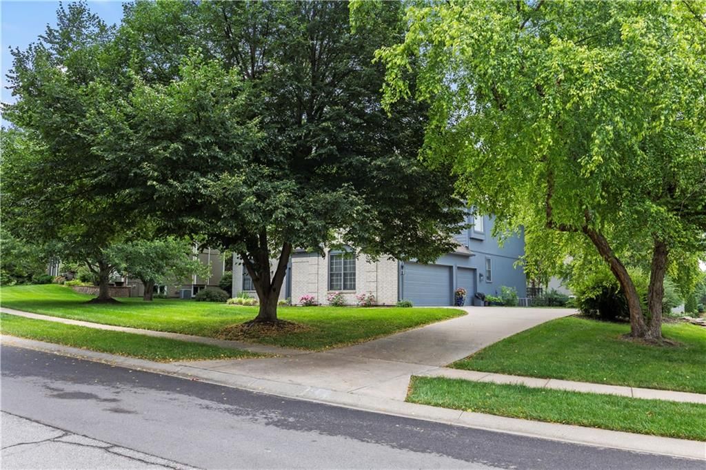 3549 W 143 Terrace — photo 58