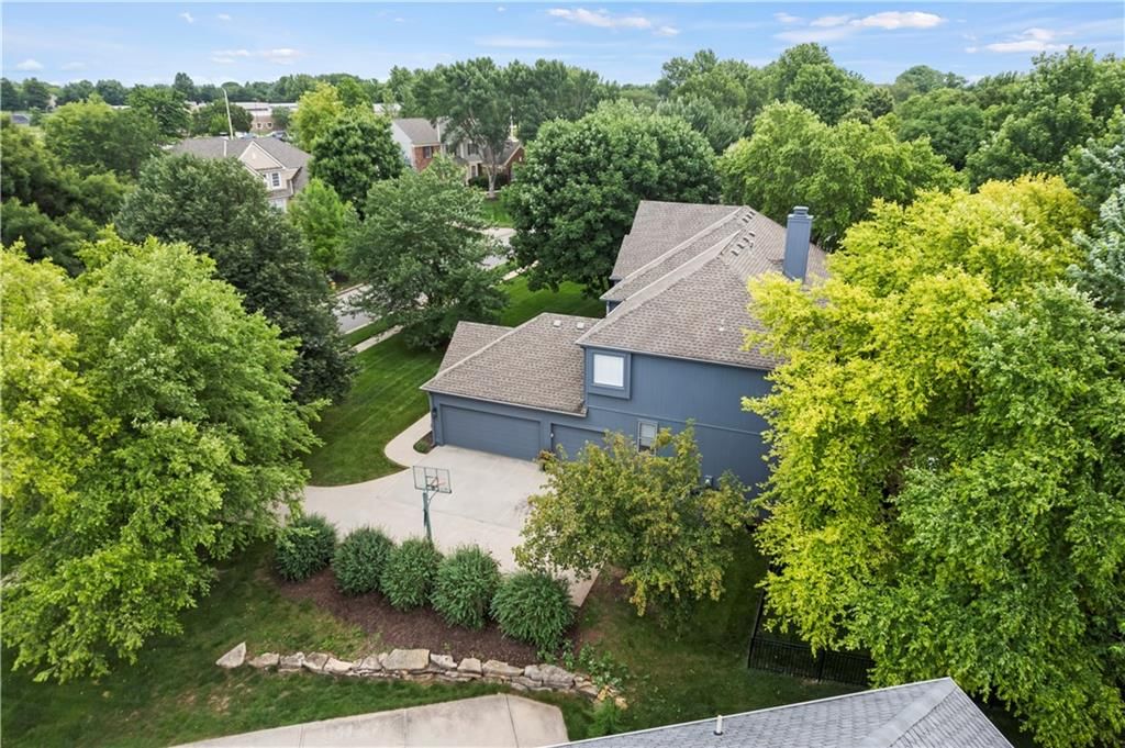 3549 W 143 Terrace — photo 60