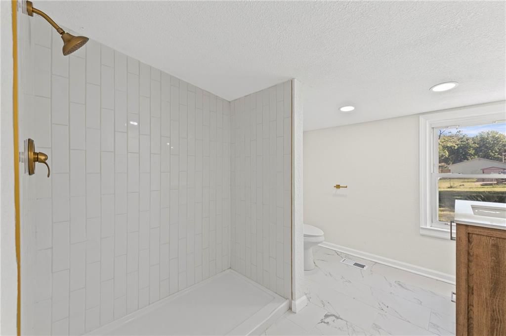1503 N Mccoy Street — photo 12