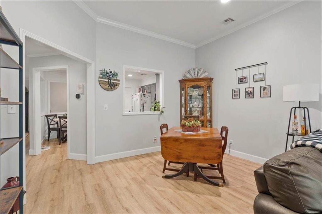 Photo 15 of 37 - 9424 W 122nd Street
