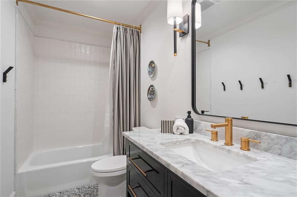 11721 Manor Road — photo 31