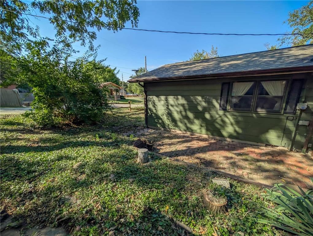 6525 King Hill Avenue — photo 8