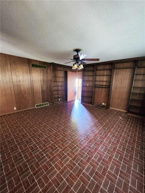 6525 King Hill Avenue — photo 13