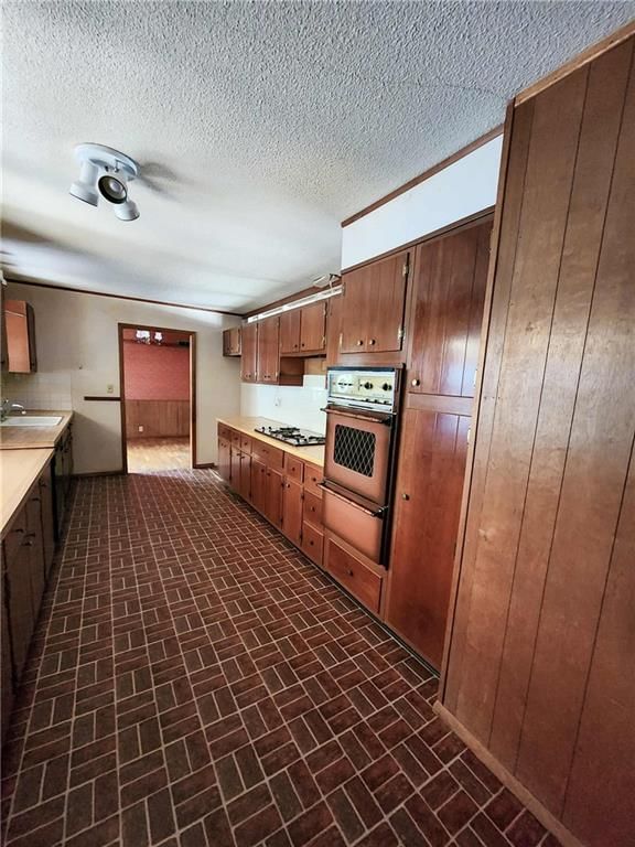 6525 King Hill Avenue — photo 16