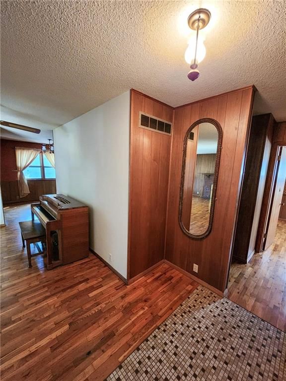 6525 King Hill Avenue — photo 27
