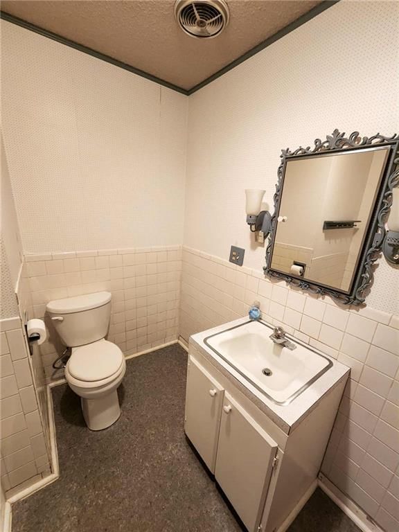 6525 King Hill Avenue — photo 29