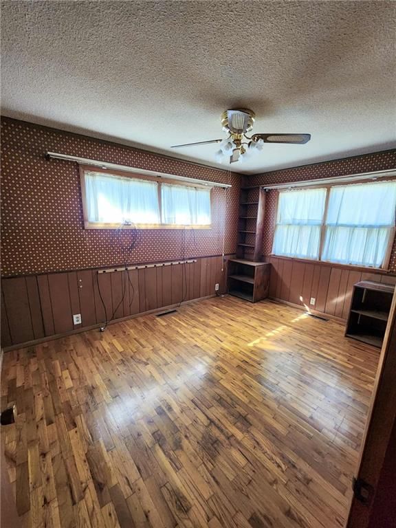6525 King Hill Avenue — photo 36