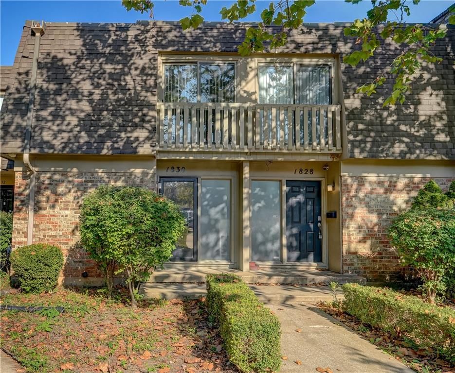 1830 E 97th Street, Kansas City, MO