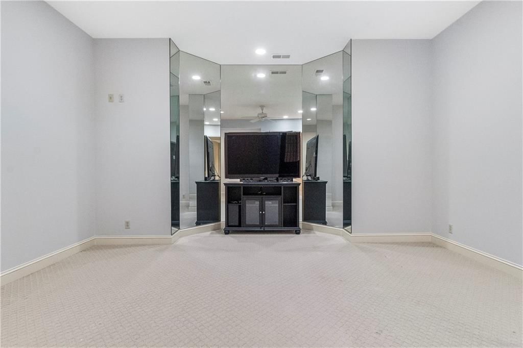 360 E Loch Lloyd Parkway — photo 41