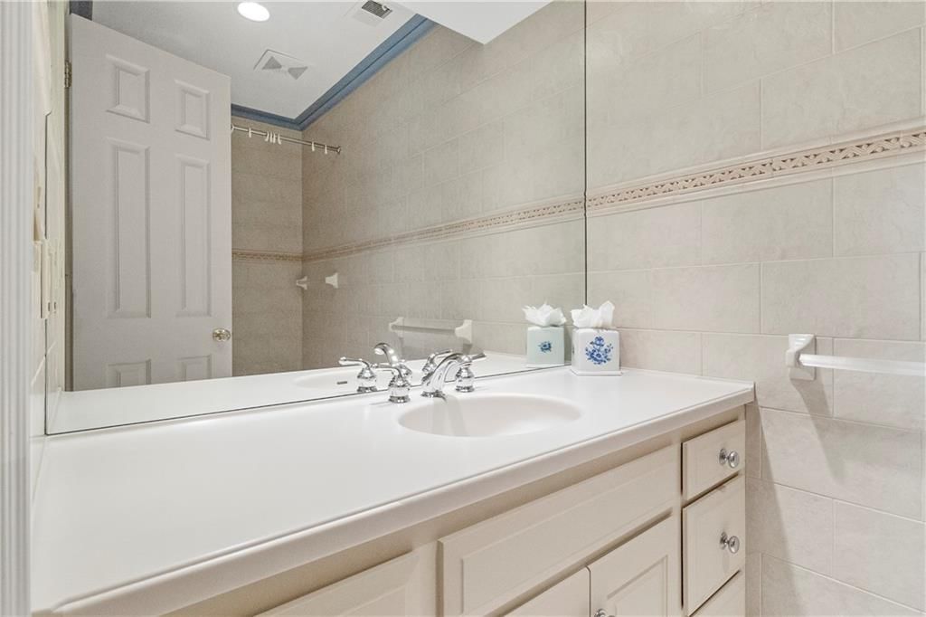 360 E Loch Lloyd Parkway — photo 45