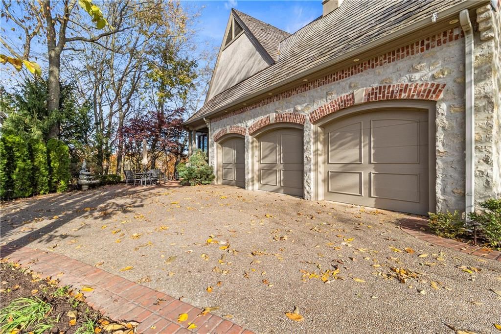 360 E Loch Lloyd Parkway — photo 49
