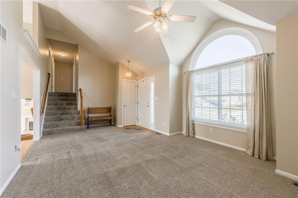 10700 N Holmes Street — photo 12