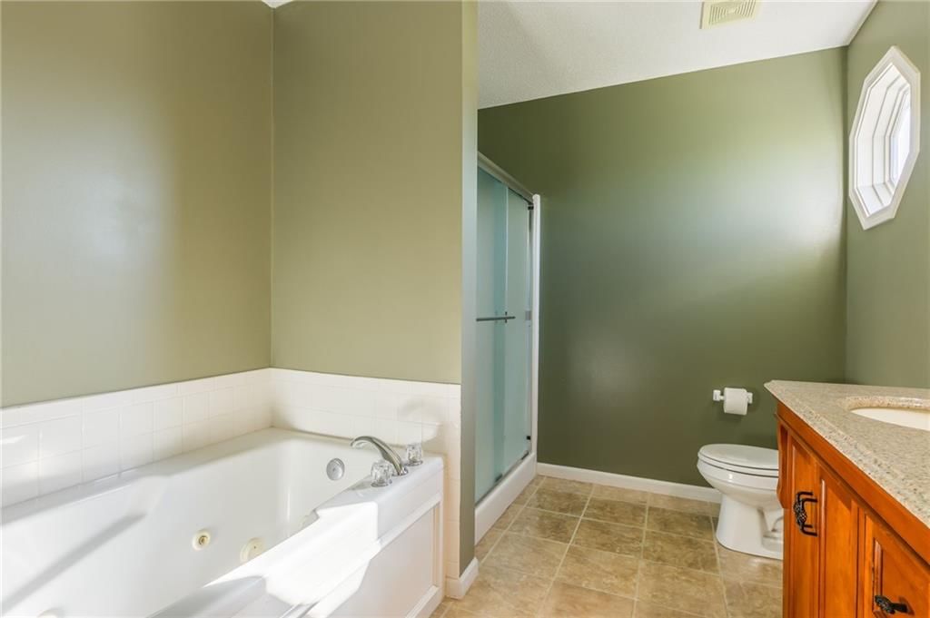 10700 N Holmes Street — photo 22