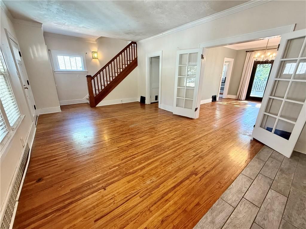 538 W 2nd Street — photo 10