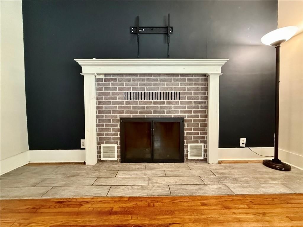 538 W 2nd Street — photo 12