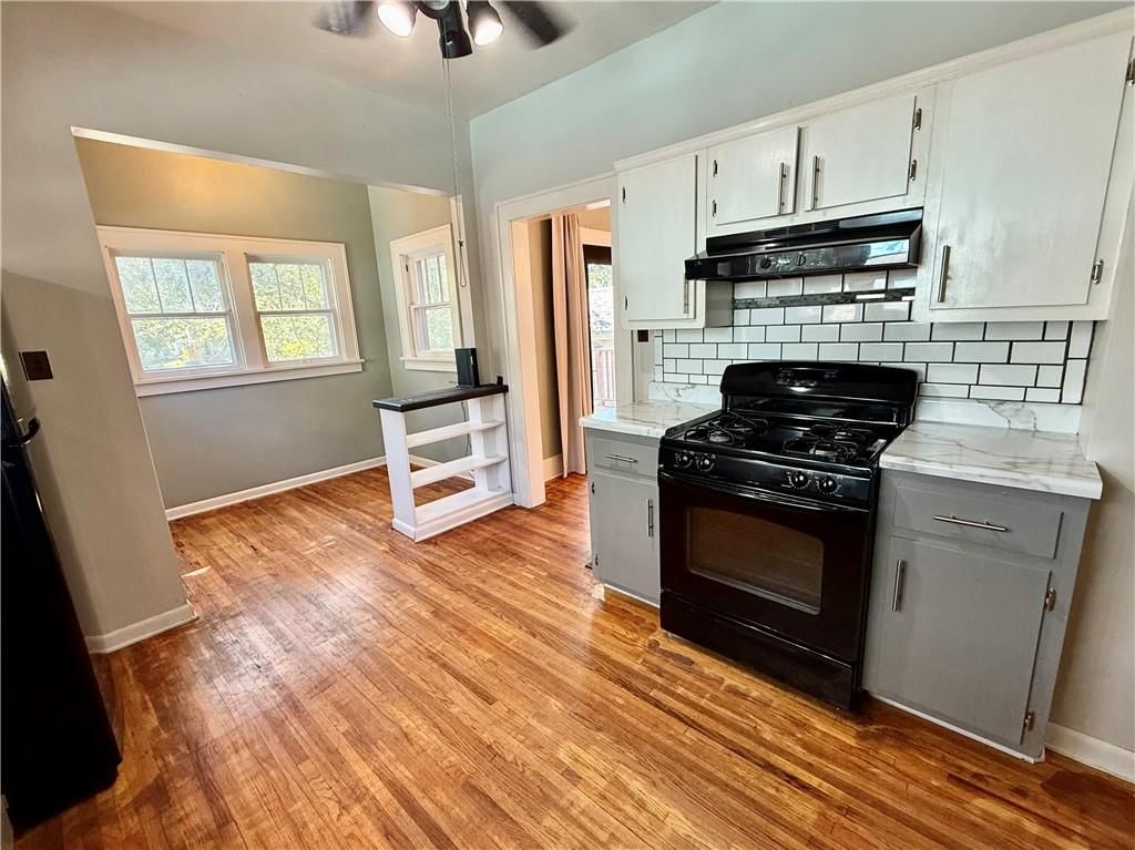 538 W 2nd Street — photo 17