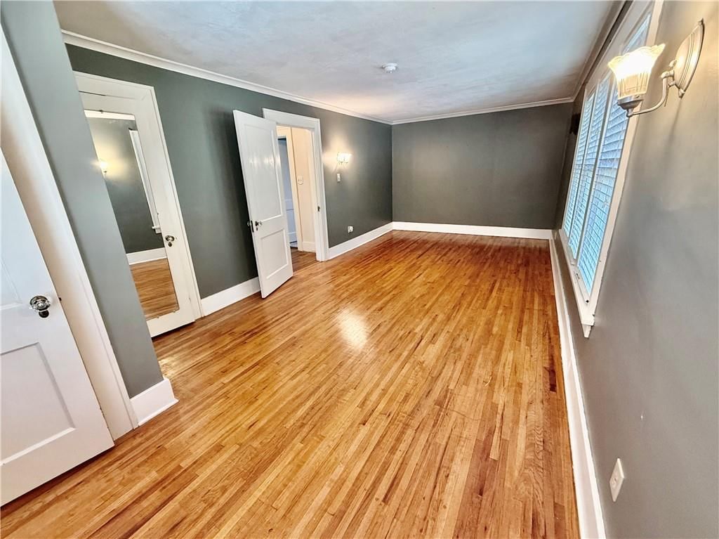 538 W 2nd Street — photo 19