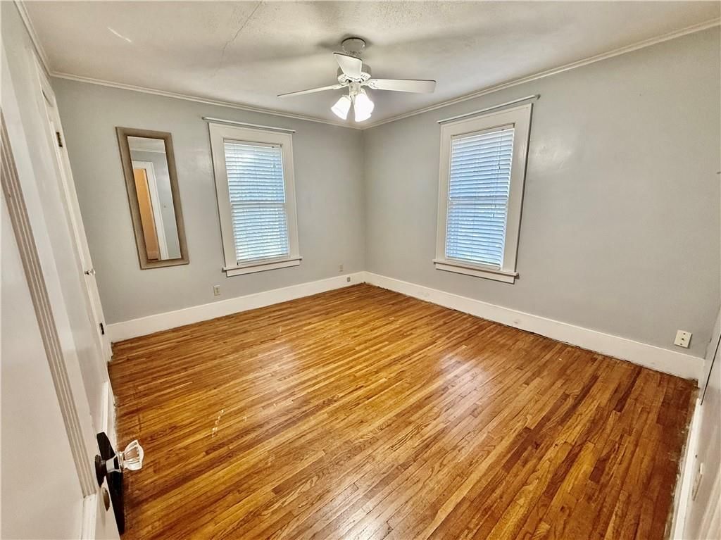 538 W 2nd Street — photo 21