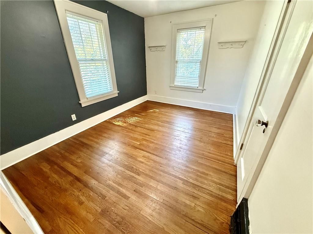538 W 2nd Street — photo 23