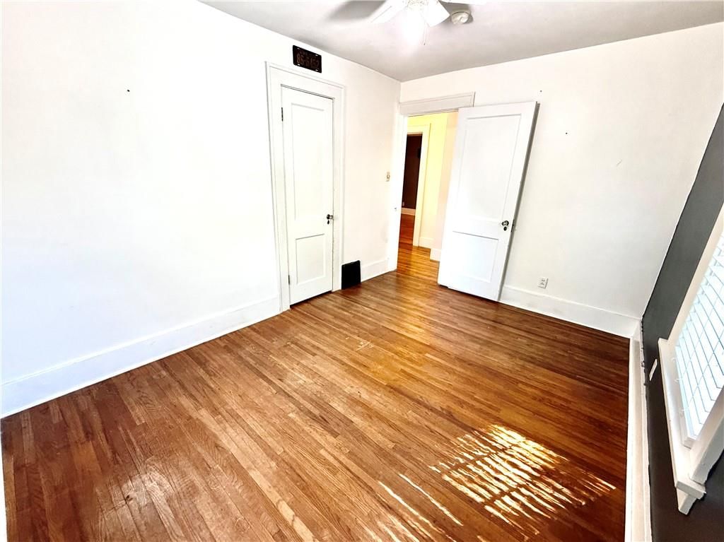 538 W 2nd Street — photo 24