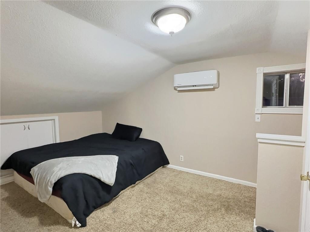 506 W South Street — photo 19