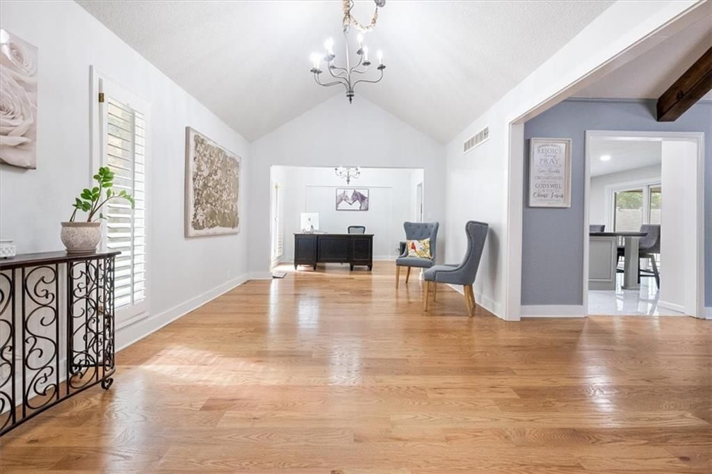 409 NW Locust Drive — photo 7