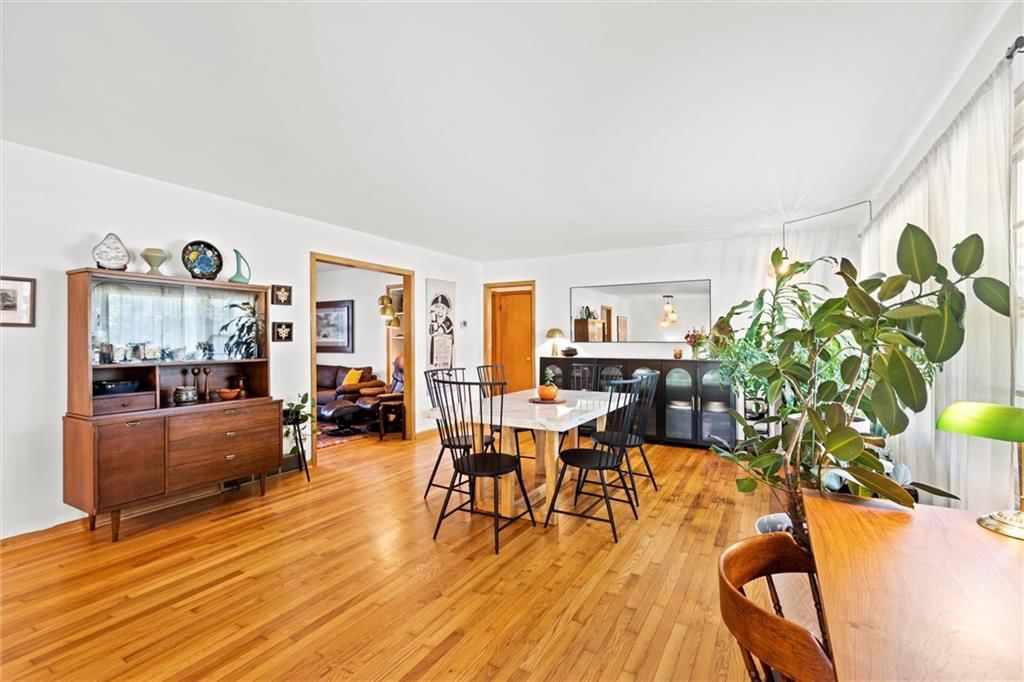 5331 Halsey Street — photo 16