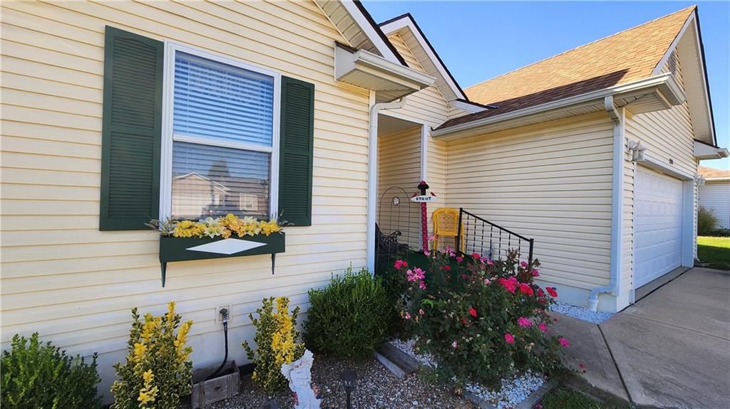 2900 Easton Street — photo 2