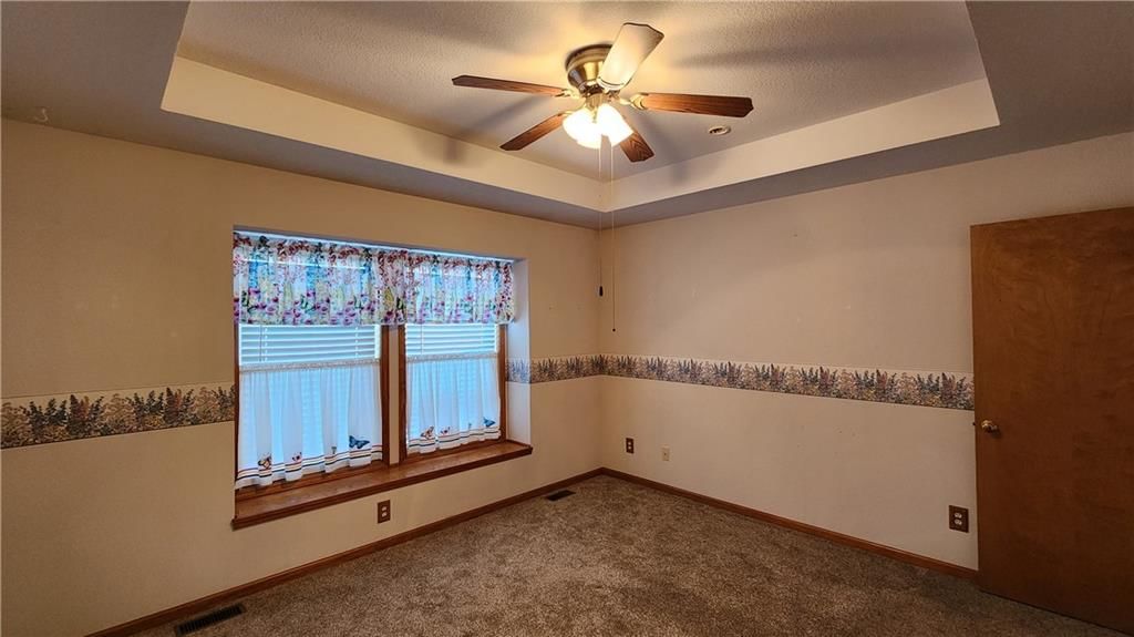 2900 Easton Street — photo 32