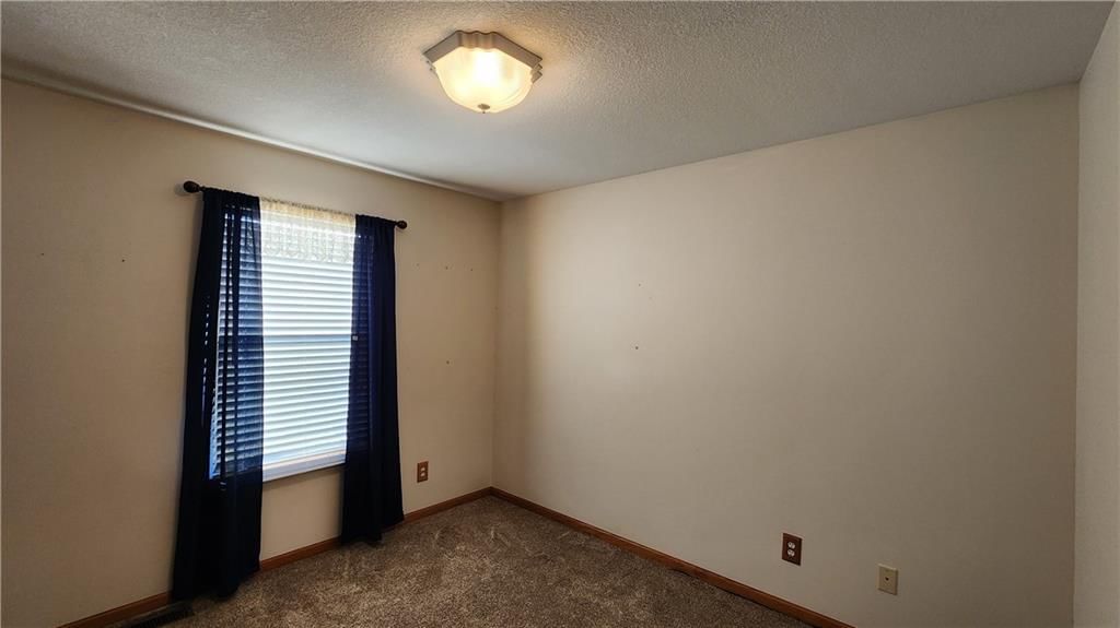 2900 Easton Street — photo 33