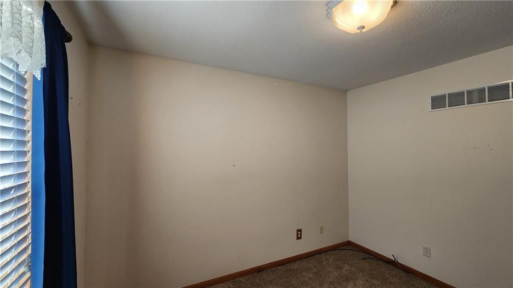 2900 Easton Street — photo 36