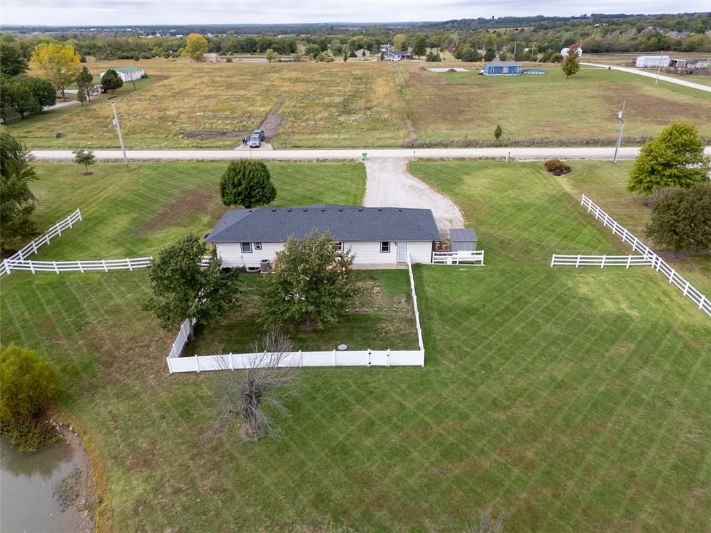 4481 Vermont Road — photo 40
