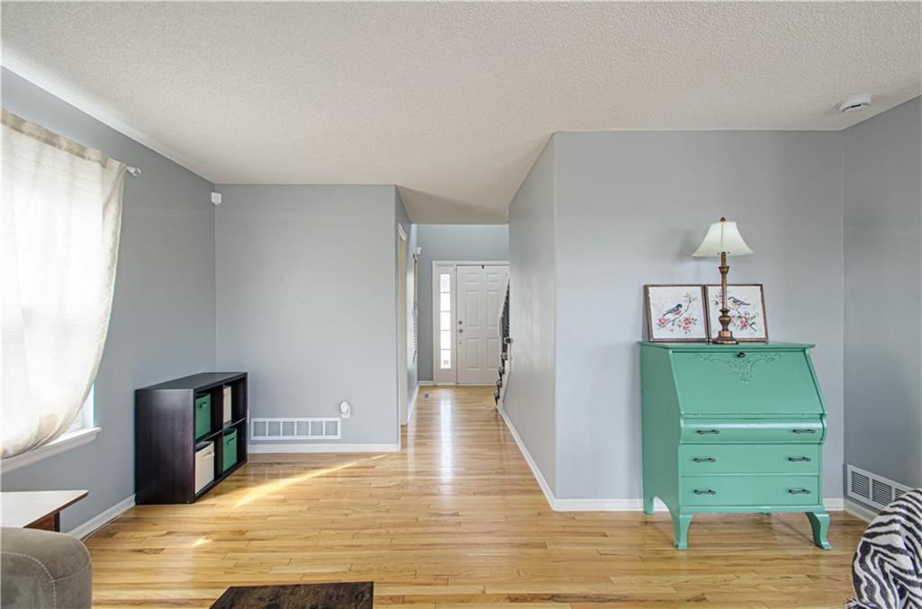 2304 NE 23rd Street — photo 11