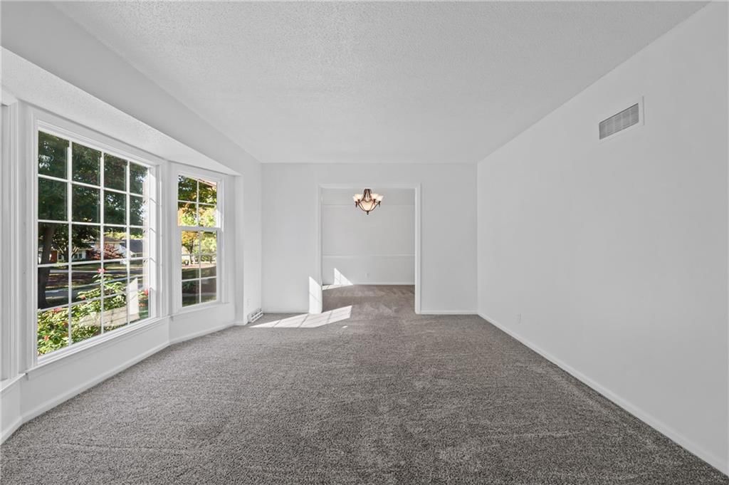 9312 W 81st Terrace — photo 5