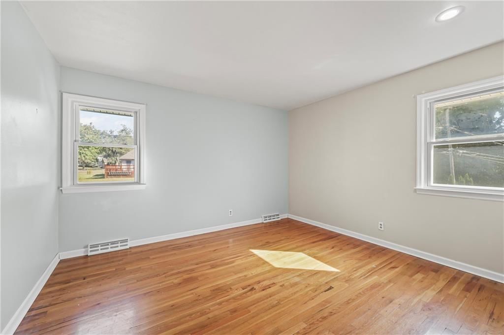 9312 W 81st Terrace — photo 19