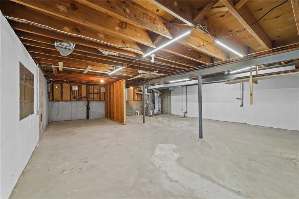 9312 W 81st Terrace — photo 28